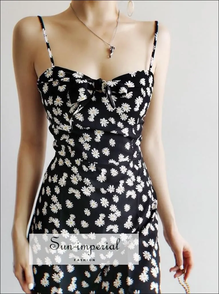 daisy print, florl print, flower printBlack Floral Cami Mini Derss Sweetheart Neckline Tie front Daisy Print Mini Dress