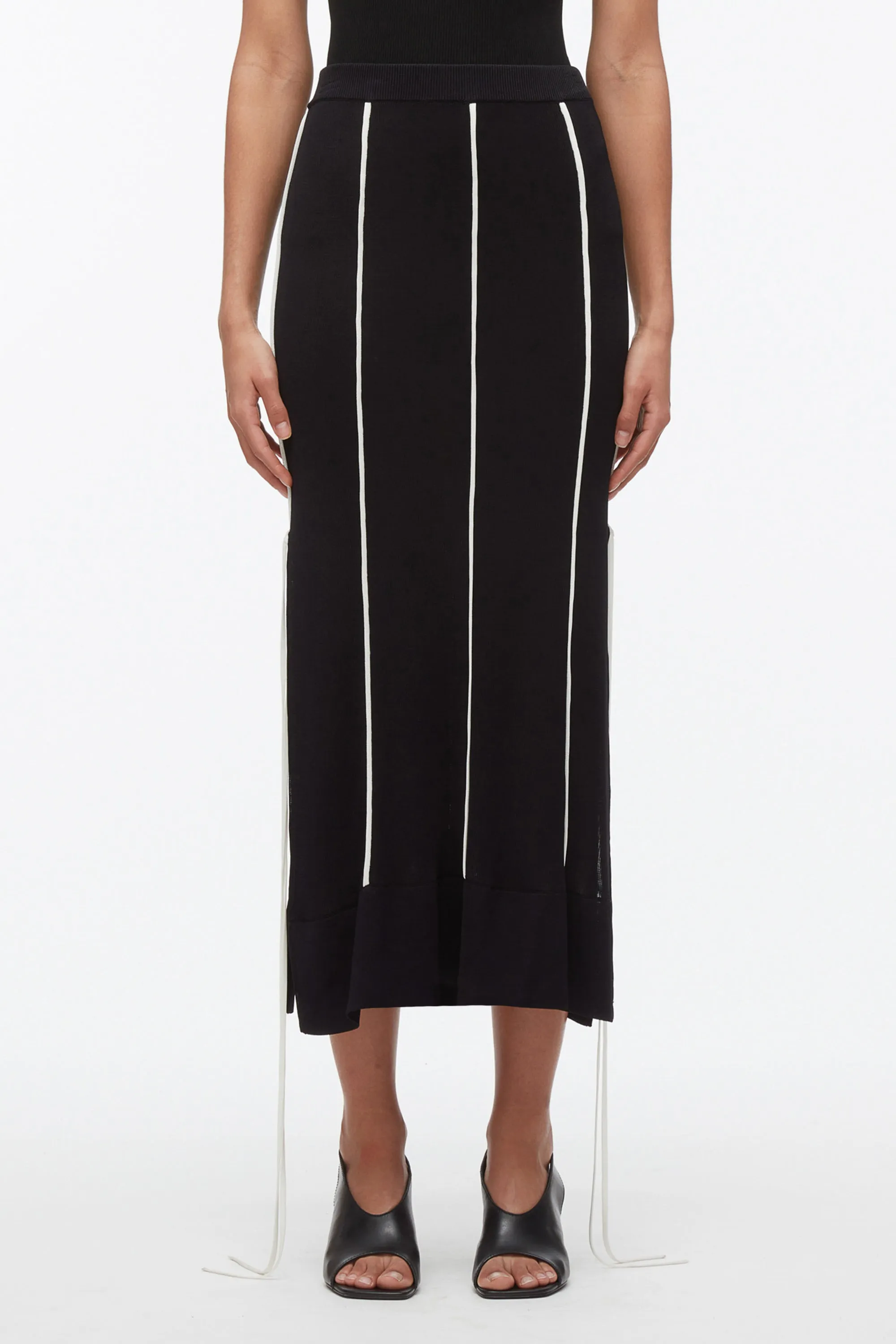 Knit Midi Skirt with Piping