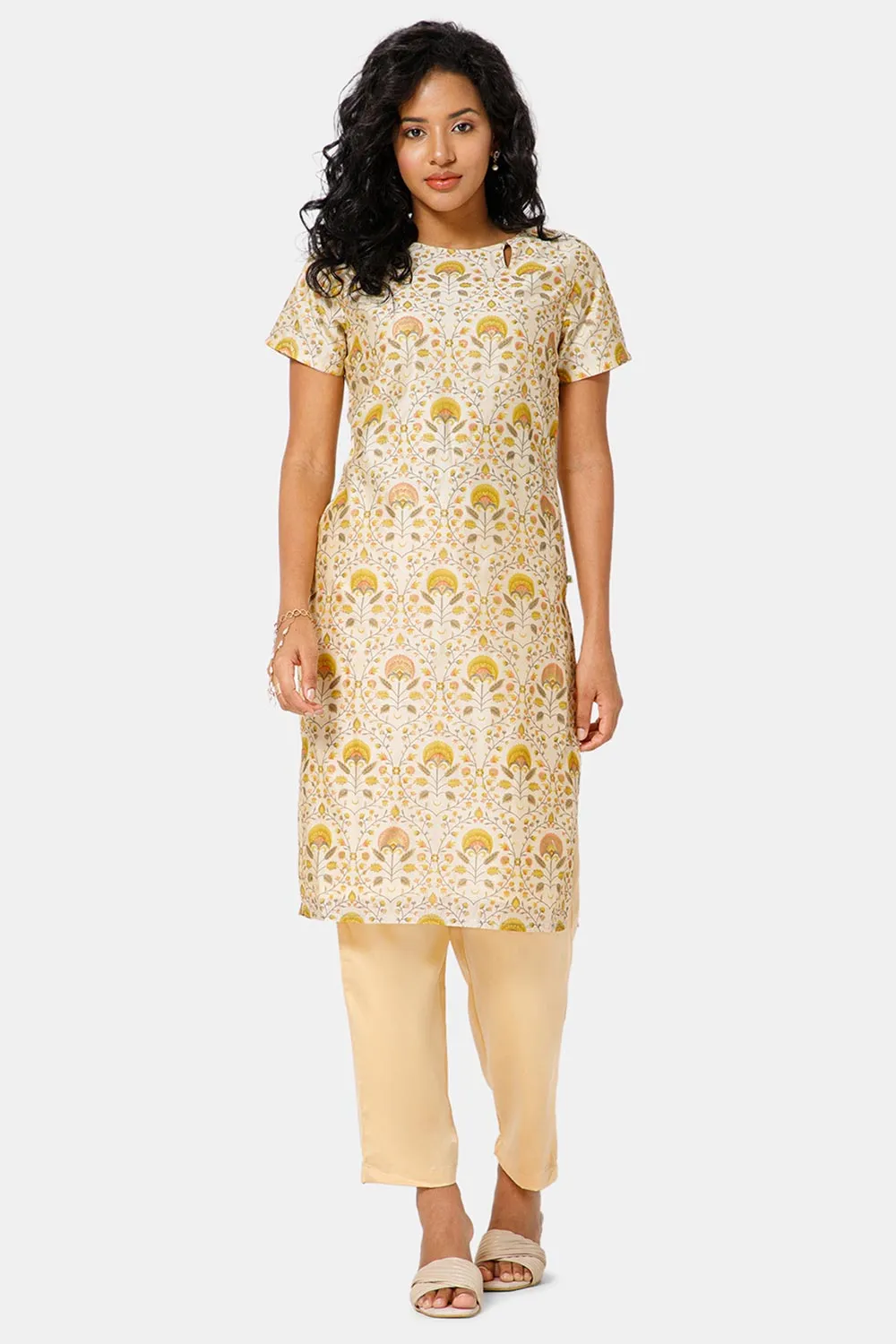 Mythri Boat Neck Short Sleeve Straight Kurti  - Yellow -  KU57