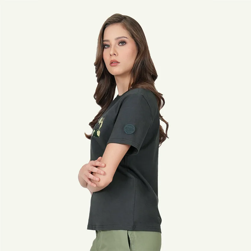 S/S TEE CAMO BANNER WOMEN'S T-SHIRT - EBONY