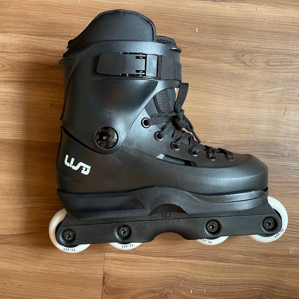 USD - Sway 60 Black Aggressive Inline Skates