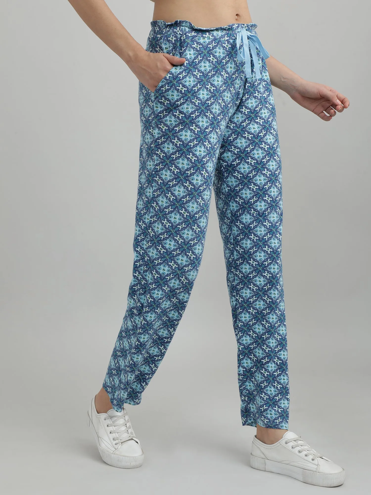 Women Blue Printed Lounge Pants